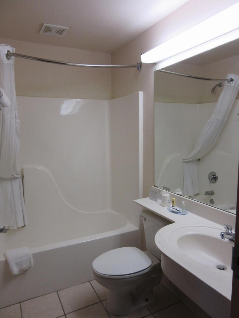 Microtel Inn & Suites by Wyndham Augusta Riverwatch Main image