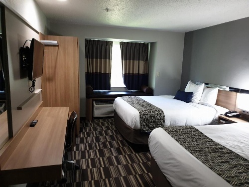 Microtel Inn & Suites by Wyndham Augusta Riverwatch image 34